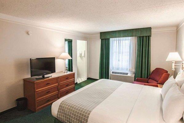 La Quinta Inn By Wyndham Indianapolis Airport Lynhurst