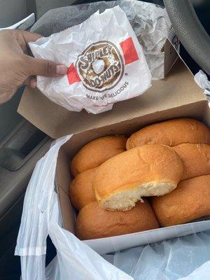 The only place that has these kolaches. Not even kolache factory makes them like this. These are warm, brown and flaky kolaches.