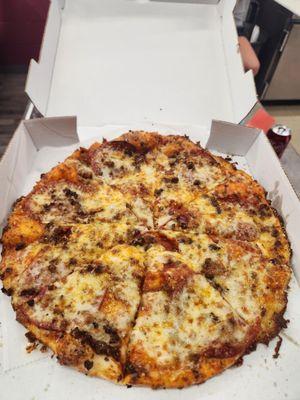 Peperoni & Sausage Pizza