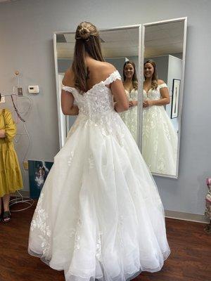 Wedding dress