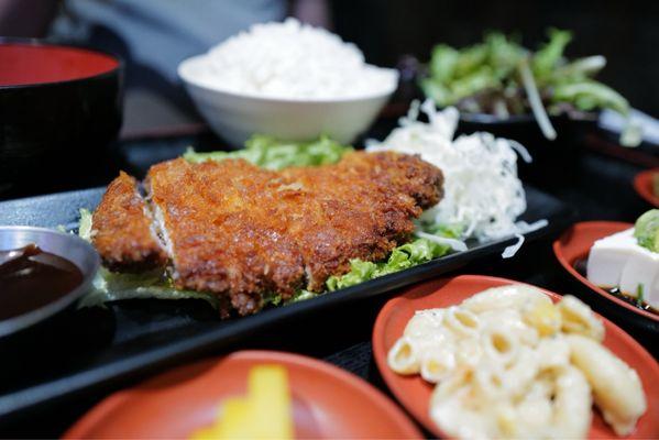 Tonkatsu dinner plate