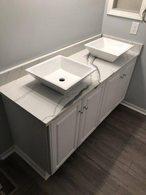 Quartz bathroom