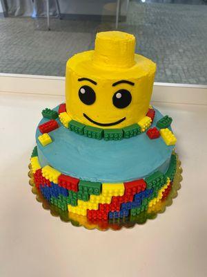 Building blocks cake