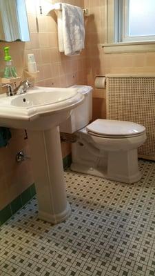 I had Inercounty Plumbing install a new toilet. It matched perfectly with the sink. Great job, reasonably priced. L.Rios