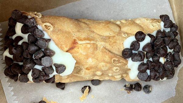 Cannoli chocolate chips