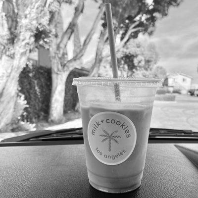 Iced Oatmilk Latte small.