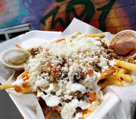 Carnitas fries