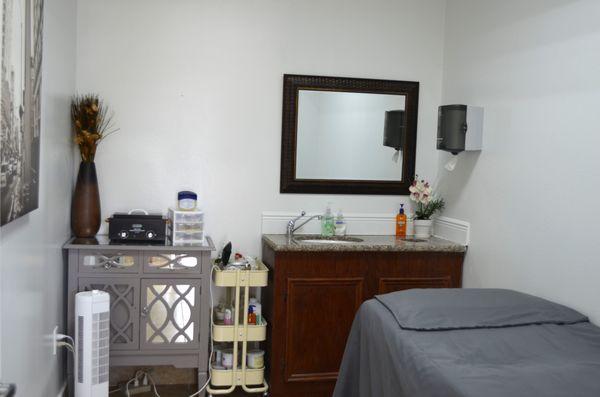 We offer 2 Guiltless rooms that are used for waxing. Eyelashes, facials, and massages will be coming soon.