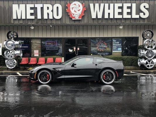 2016 Corvette staggered 19"front 20" Rear Cray   Eagle wheels gloss black with machined lip