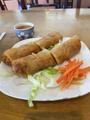 Egg rolls - greasy, weird stuffing