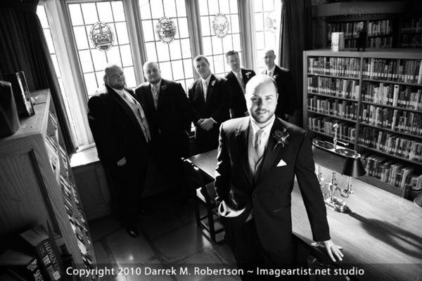 Groomsmen in southern Columbus, OH pose with the groom in black and white. This is what memories and wide angle lenses are made for.