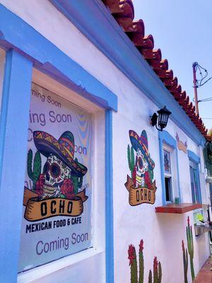 OCHO is a mexican food stand converted from a garage.