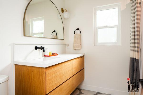 Floating vanity, kids bathroom