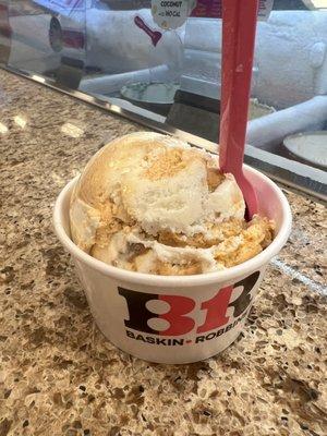 Pumpkin cheesecake (Dunkin' / Baskin Robbins)