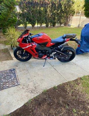 My cbr 1000rr with new chain/ sprocket!