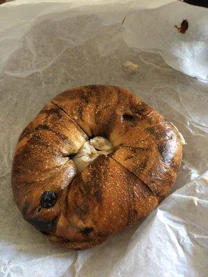 Cinnamon raisin bagel with walnut raisin CC (cream cheese minus walnuts and raisins, apparently)