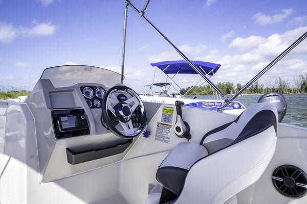 23' Deck Boats from Naples Bay Resort Boat Rentals