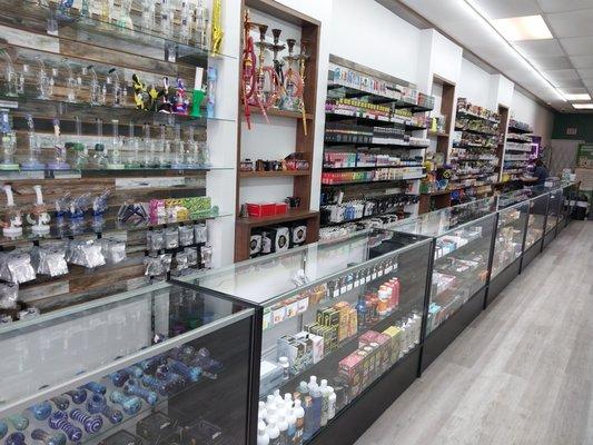 Top San Antonio CBD Store on US Hwy 281! #CBD #Store #Vape #Shops #Vitamins #Supplements #pets #oil #hemp #flower #beauty #cream