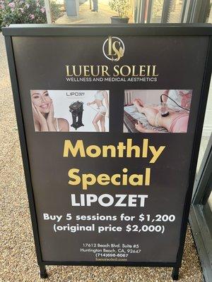 February special #lipozet