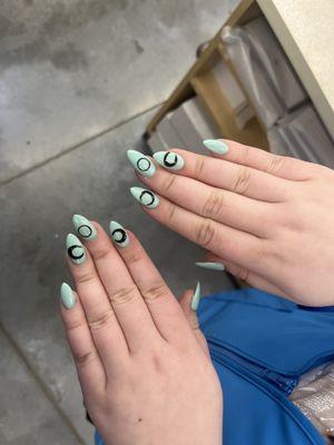 10 10 Nails and Spa