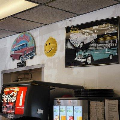 Retro Decor, Friendly Service