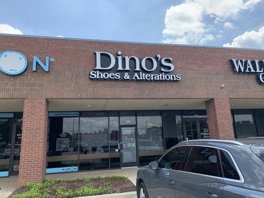 Store Front for Dino's Shoes and Alterations