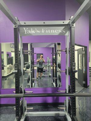 The Yaks Fitness cage