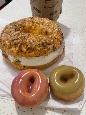 Cheddar jalapeño bagel, mini strawberry, and matcha donuts