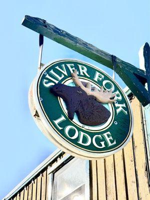 Silver Fork Lodge & Restaurant