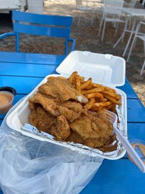 Chicken and fish platter