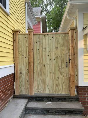 New gate build