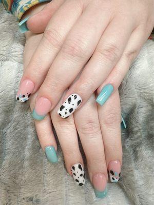 We are open 7 days a week  We offer Nails , Pedicures,Waxing, Eyelash Extensions, Dip Nails and Gel Nails (580)808-5006