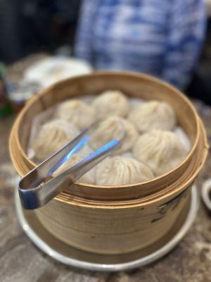 Crab Meat with Pork Meat Soup Dumplings