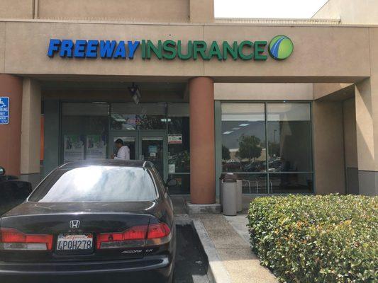 Freeway Insurance Palomar office