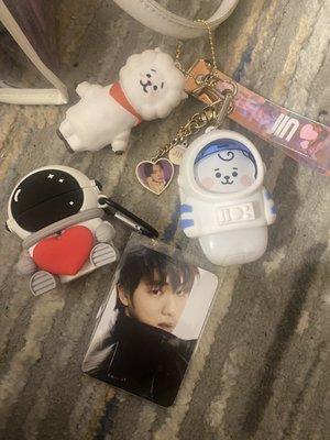 Jin heart and keyring