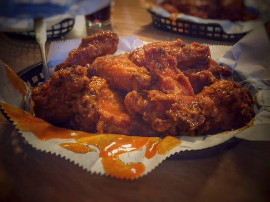 Jumbo Hot Wings