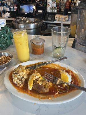 Barzola Authentic Colombian Breakfast / Desayuno Barzola