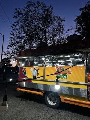 taco truck with cute lights