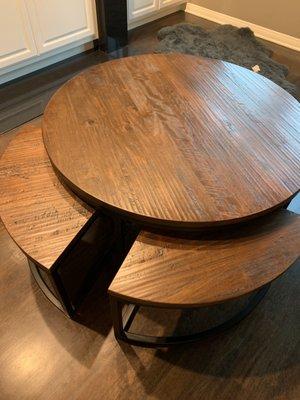 Palmer round nesting coffee table