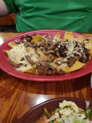 Steak nachos