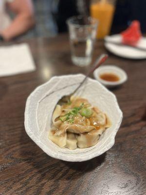 Numb and Spicy Pork Dumpling