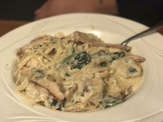 Fettuccine Alfredo