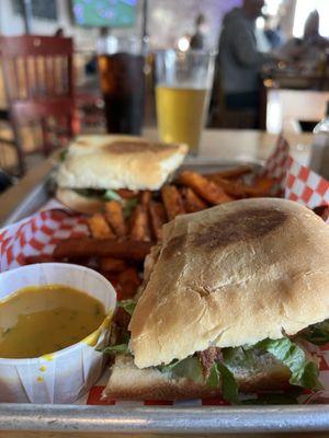 Shrimp po-boy