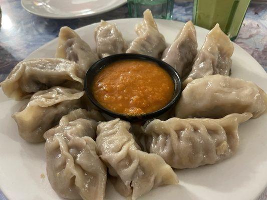 Beef momos