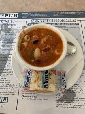 Chicken Minestrone soup cup