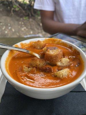 Tomato soup with croutons