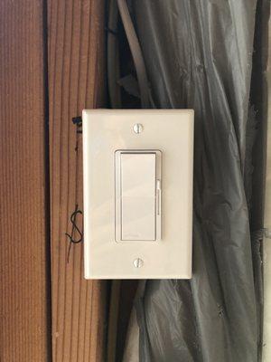 Light switch dimmer