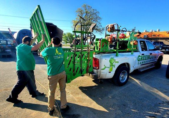 Green Guys loading up our trailerless setup.