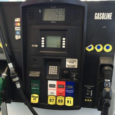 Cheap gas for Rental Trucks