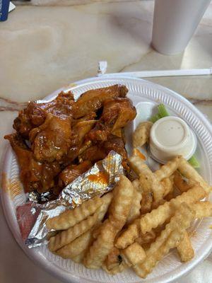 Mild wings and fries